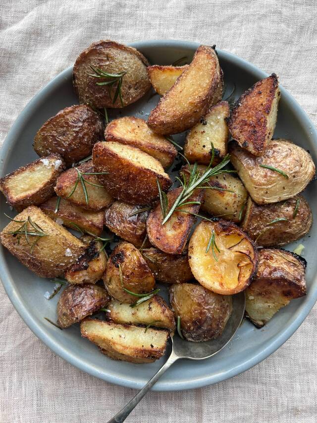 Crispy Roasted Potatoes Recipe, Best Potatoes For Roasting RootZero
